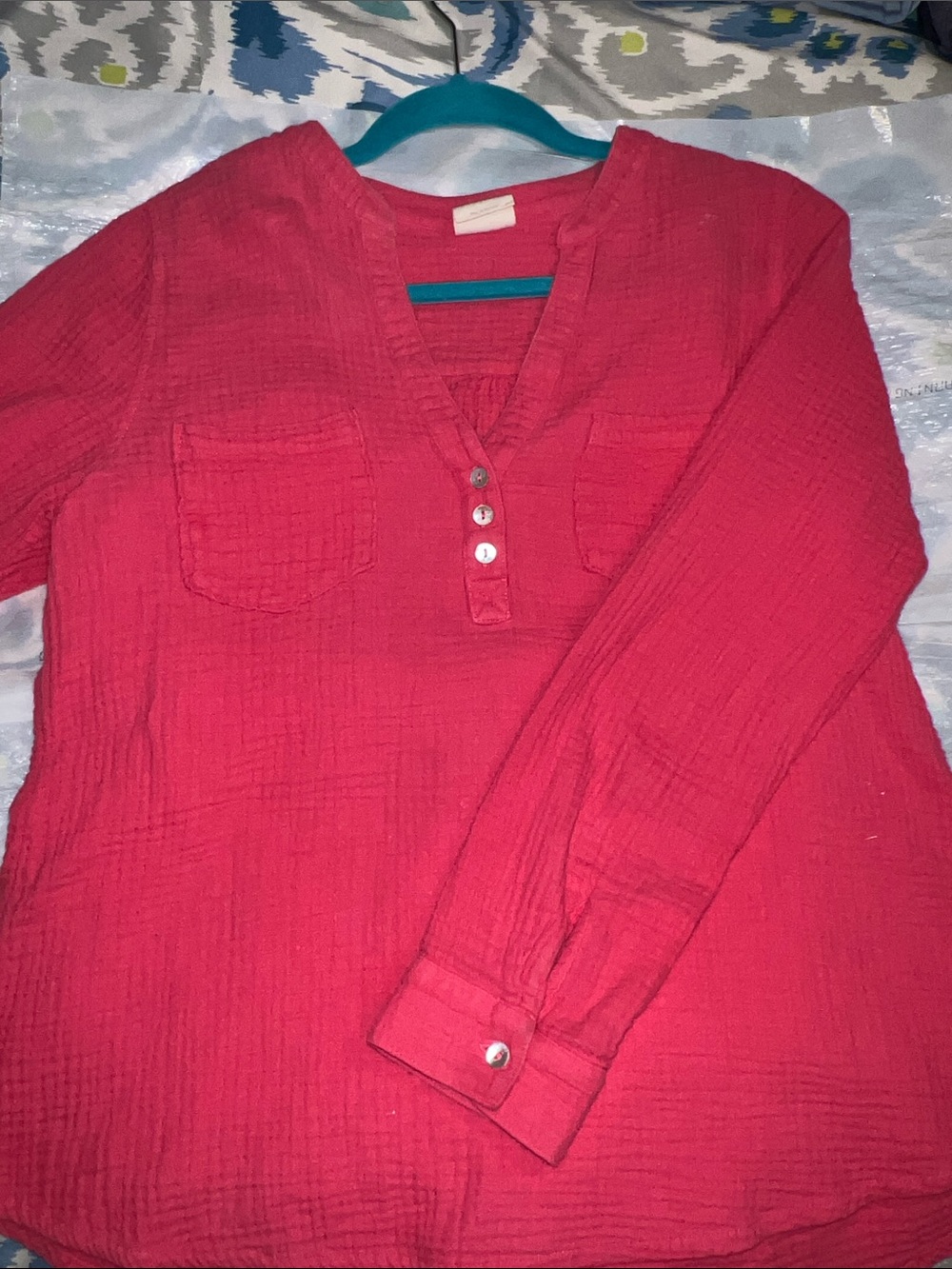 Mote Pink V-Neck Button Front Top